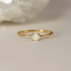 GEMMA MOONSTONE GOLDEN RING - Sisi Copenhagen