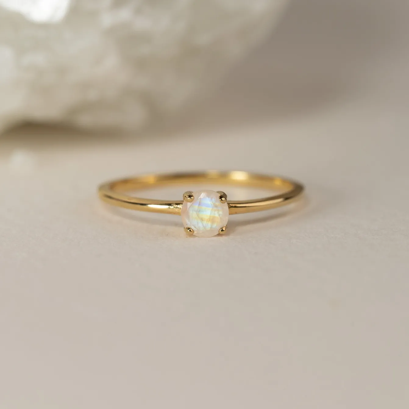 GEMMA MOONSTONE GOLDEN RING - Sisi Copenhagen