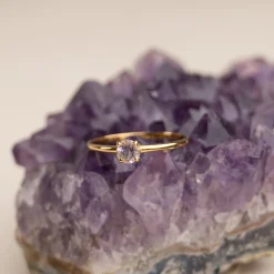 GEMMA PURPLE AMETHYST GOLDEN RING - Sisi Copenhagen