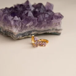 GEMMA PURPLE AMETHYST GOLDEN HUGGIE EARRING - Sisi Copenhagen