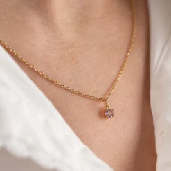 GEMMA PURPLE AMETHYST GOLDEN PENDANT - Sisi Copenhagen