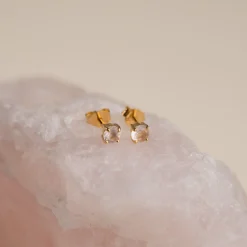 GEMMA ROSE QUARTZ GOLDEN STUD EARRING - Sisi Copenhagen
