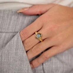 GIGI AQUA CHALCEDONY GOLDEN RING