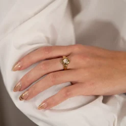 GIGI MOONSTONE GOLDEN RING