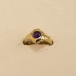 GIGI PURPLE AMETHYST GOLDEN RING