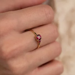GLADIS PINK RHODOLITE SOLID GOLD RING