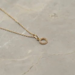 GLORIA CRYSTAL SOLID GOLD PENDANT