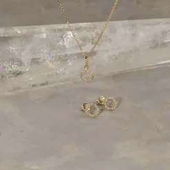 GLORIA CRYSTAL SOLID GOLD EARRING