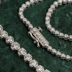 GRADUATING CROWN-SET DIAMOND TENNIS NECKLACE - 5ct - WG