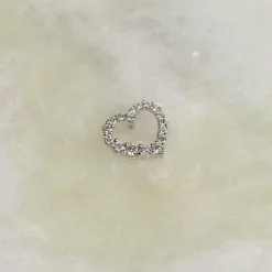 GRADUATING CURVED HEART DIAMOND PENDANT - 0.45ct - WG