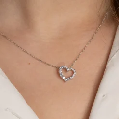 GRADUATING CURVED HEART DIAMOND PENDANT - 0.45ct - WG