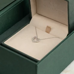GRADUATING CURVED HEART DIAMOND PENDANT - 0.45ct - WG