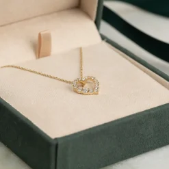 GRADUATING CURVED HEART DIAMOND PENDANT - 0.45ct - YG