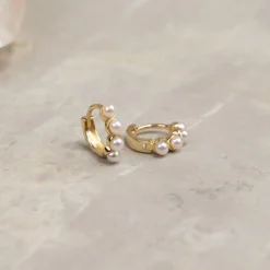 GUDNARE MINI PEARL SOLID GOLD EARRING