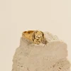 Guldring med struktur til kvinder | Rå og elegante smykker
