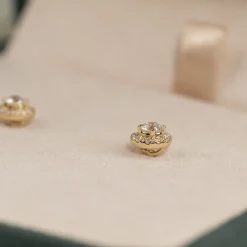 HALO DIAMOND STUD EARRING - 0.5ct - YG