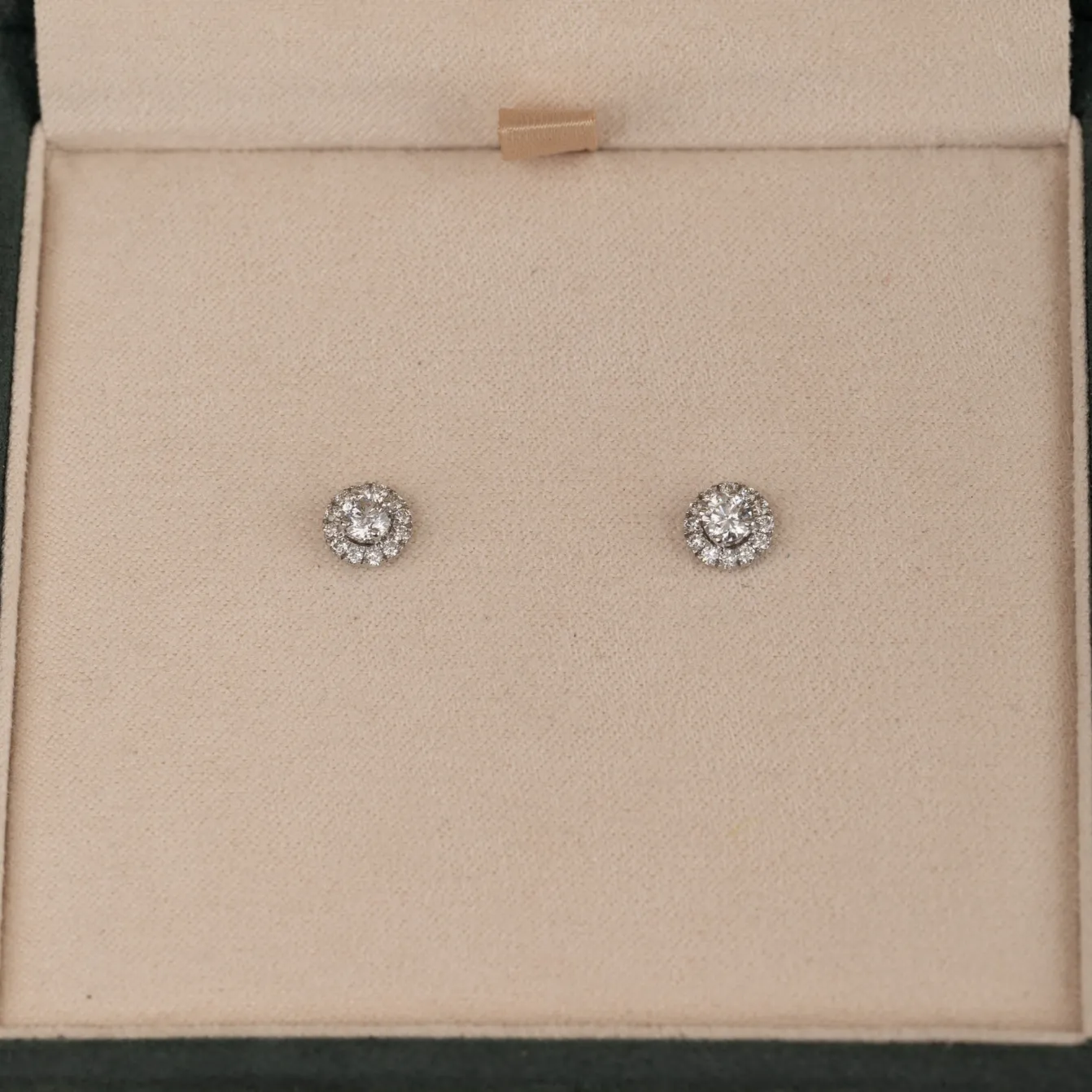 HALO DIAMOND STUD EARRING - 0.5ct - WG