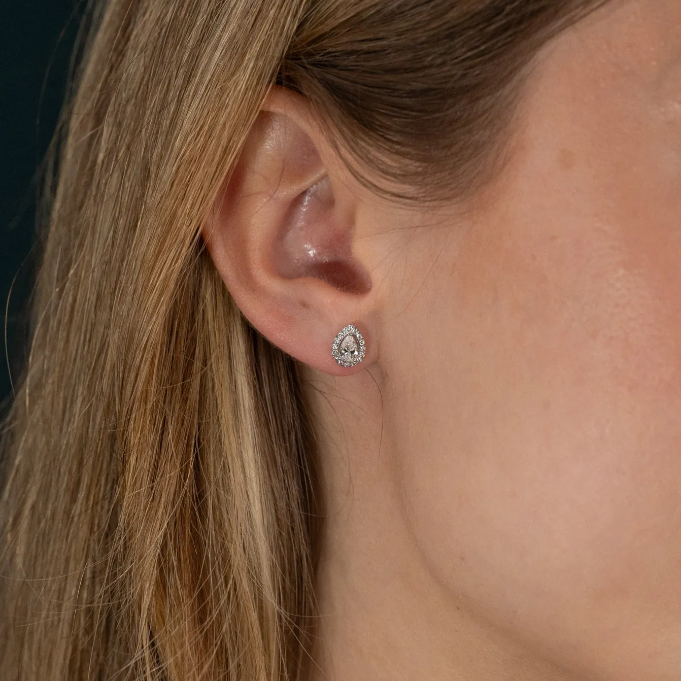 HALO PEAR DIAMOND STUD EARRING - 0.7ct - WG