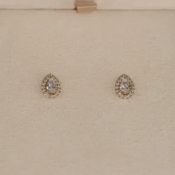 HALO PEAR DIAMOND STUD EARRING - 0.7ct - YG