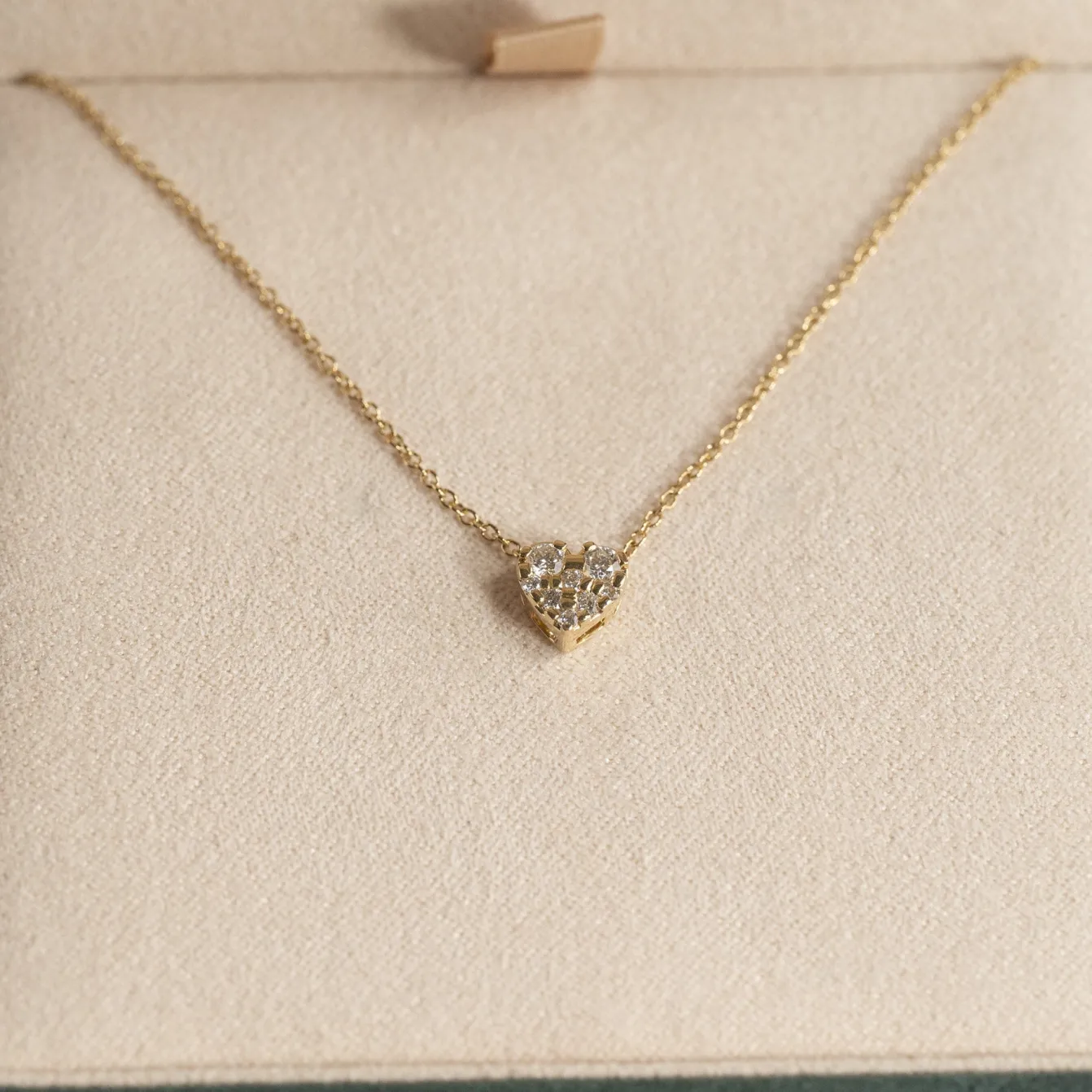 HEART PAVE DIAMOND PENDANT - 0.17ct - YG