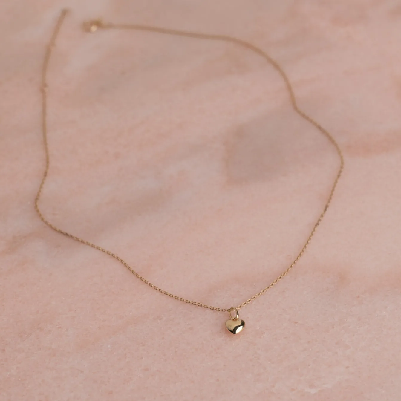 HEART SOLID GOLD PENDANT - 7mm