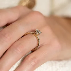 HIDDEN-HALO DIAMOND RING - 1.5ct - YG