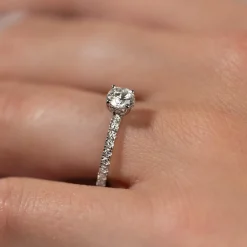 HIDDEN-HALO DIAMOND RING - 0.8ct - WG