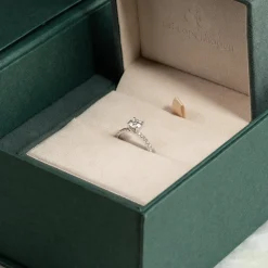 HIDDEN-HALO DIAMOND RING - 1.5ct - WG