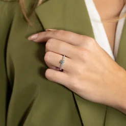 HIDDEN-HALO DIAMOND RING - 1.0ct - YG