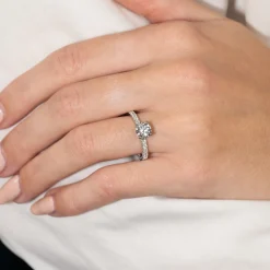 HIDDEN-HALO DIAMOND RING - 1.5ct - WG