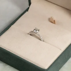HIDDEN-HALO DIAMOND RING - 1.5ct - WG