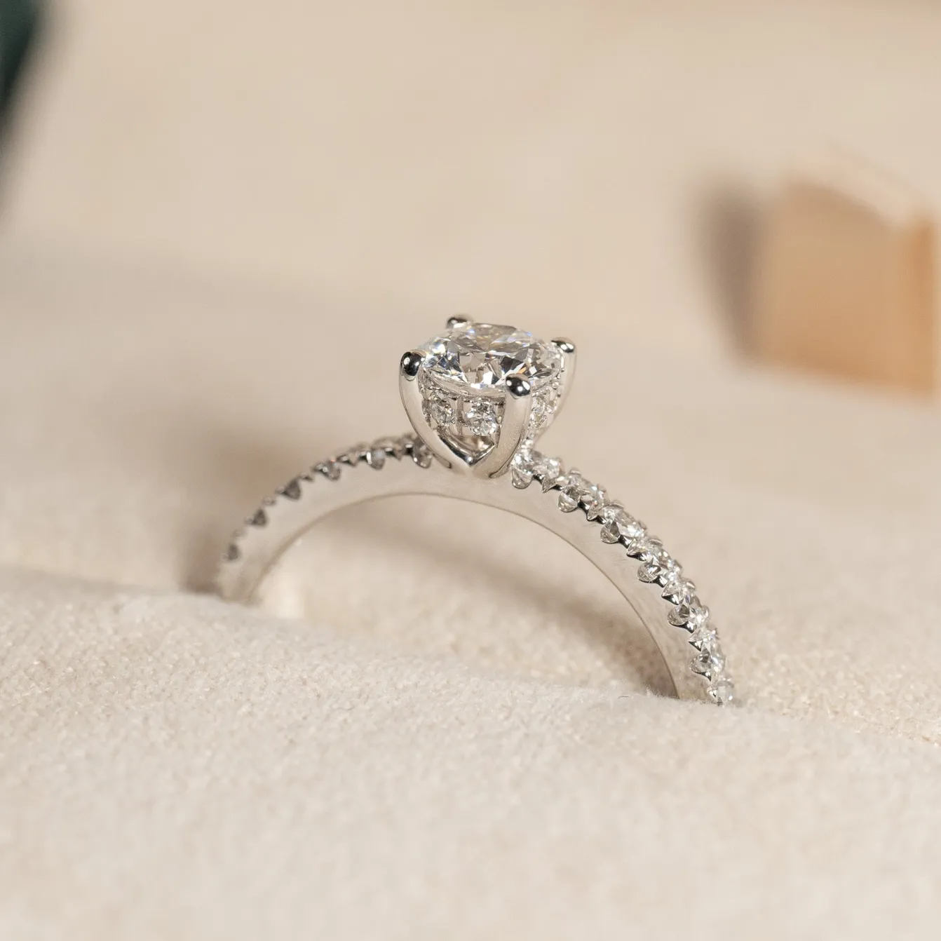 HIDDEN-HALO DIAMOND RING - 1.0ct - WG