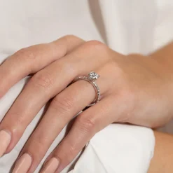 HIDDEN-HALO DIAMOND RING - 1.5ct - WG