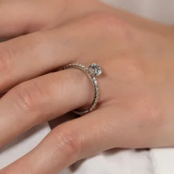 HIDDEN-HALO DIAMOND RING - 0.8ct - WG