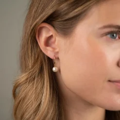 Hilda Perle Massiv Guld Ørering - Sisi Copenhagen