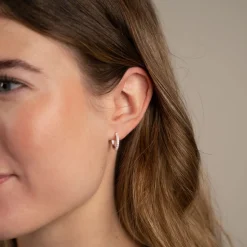 Hoops med sten |  Stella small guld creoler | Sisi Copenhagen
