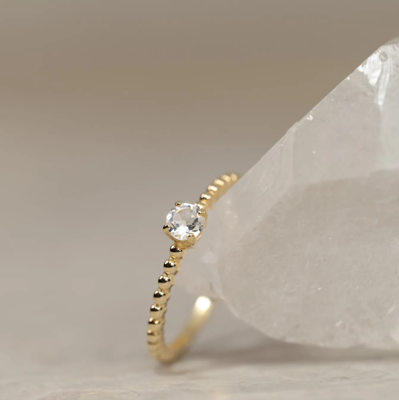 INGRID CRYSTAL SOLID GOLD RING