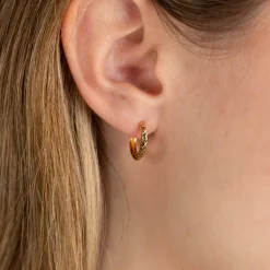 JOHANNE GOLDEN CREOL EARRING - Sisi Copenhagen