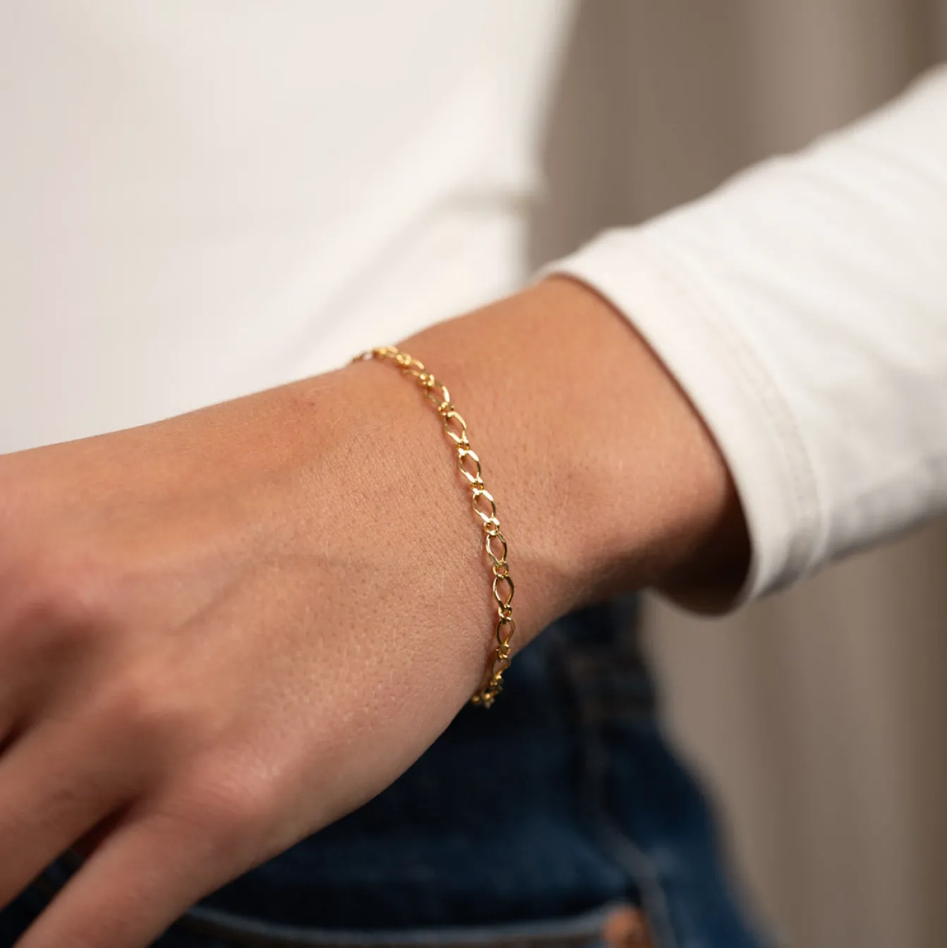 KARLA GOLDEN BRACELET