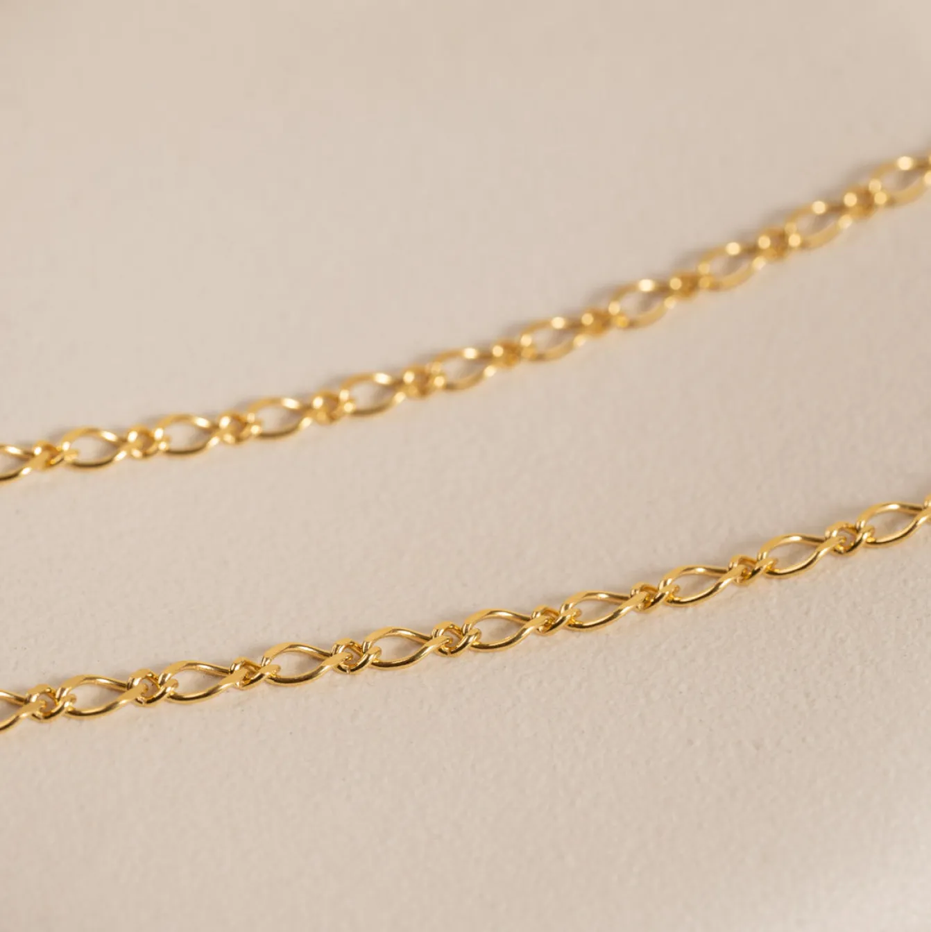 KARLA GOLDEN CHAIN