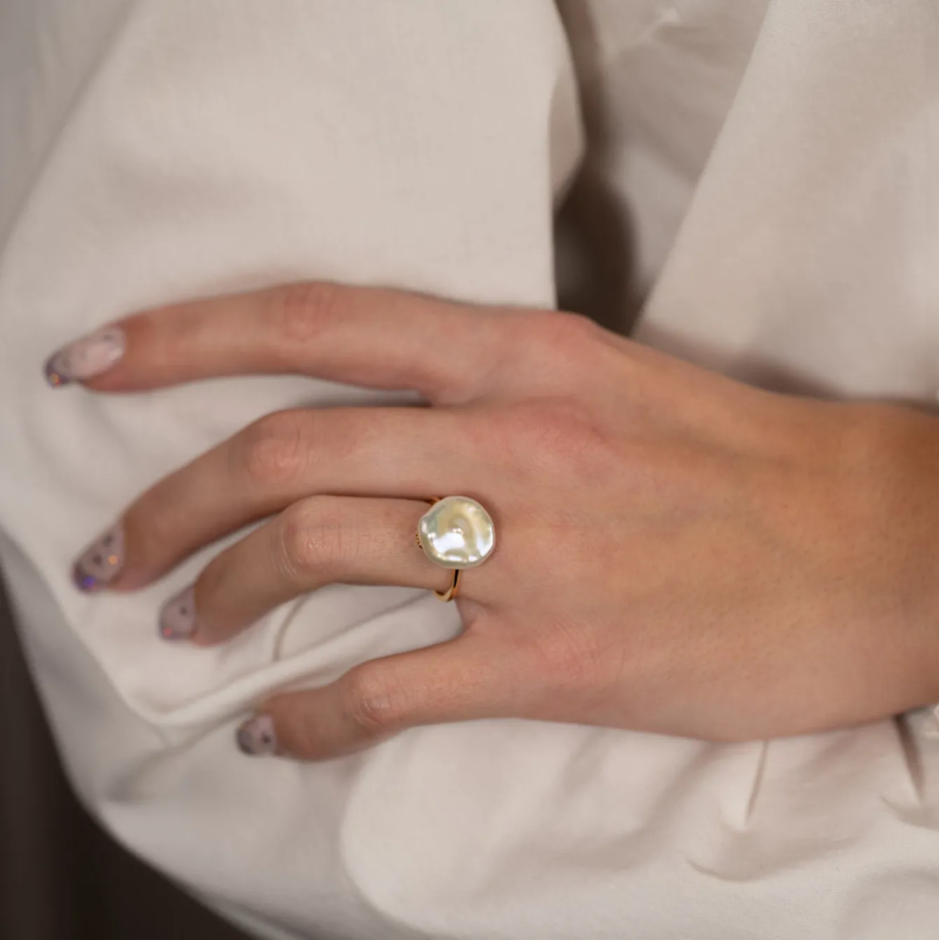 KARYN PEARL GOLDEN RING