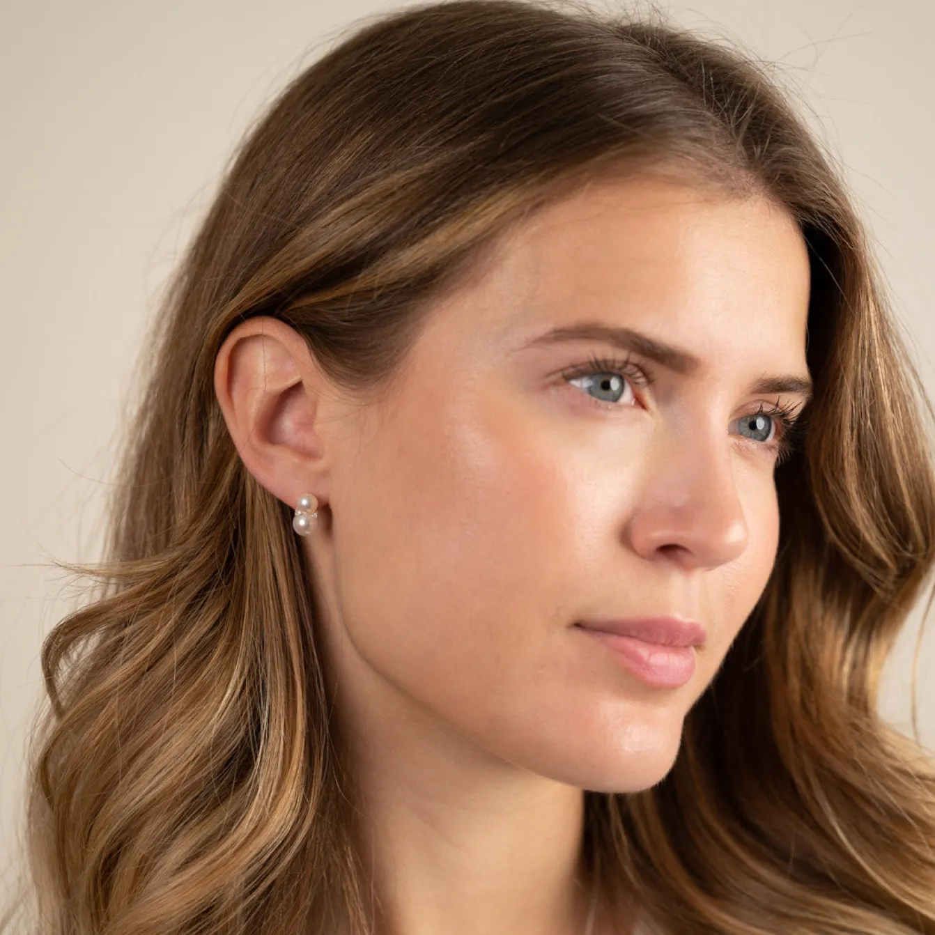 KELLY PEARL SILVER EARRING
