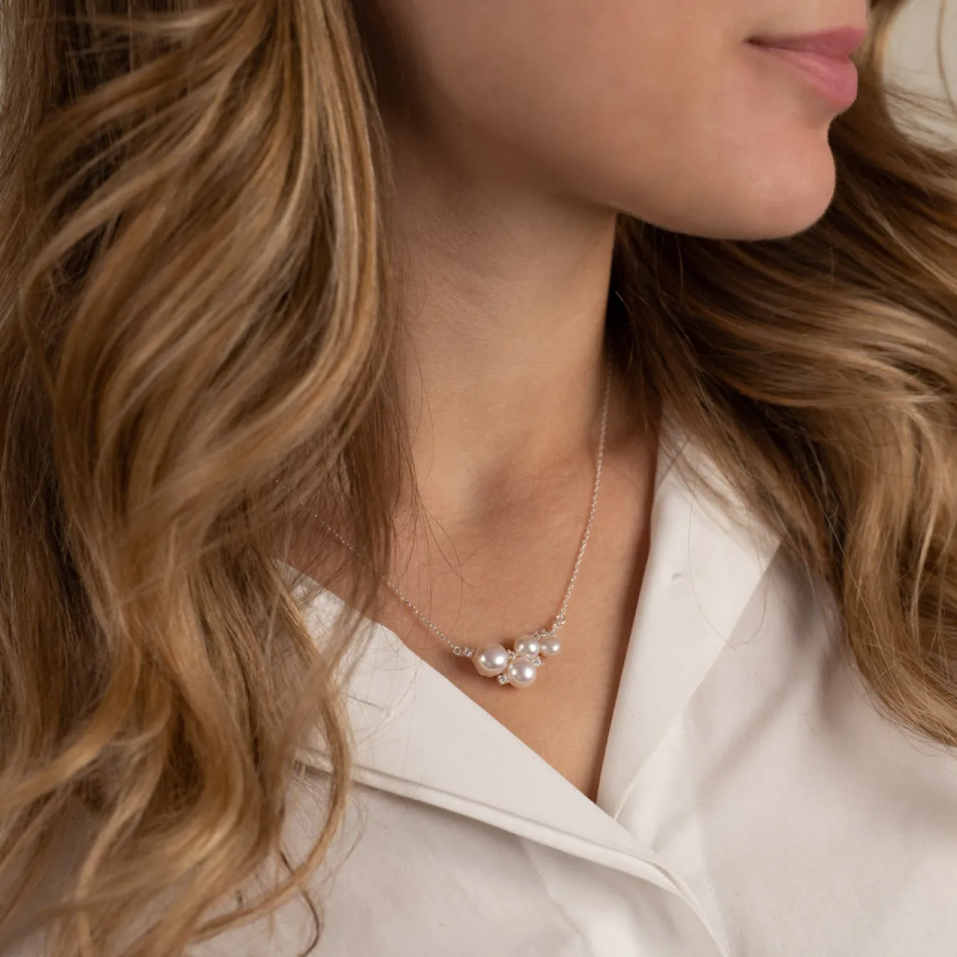 KELLY PEARL SILVER NECKLACE