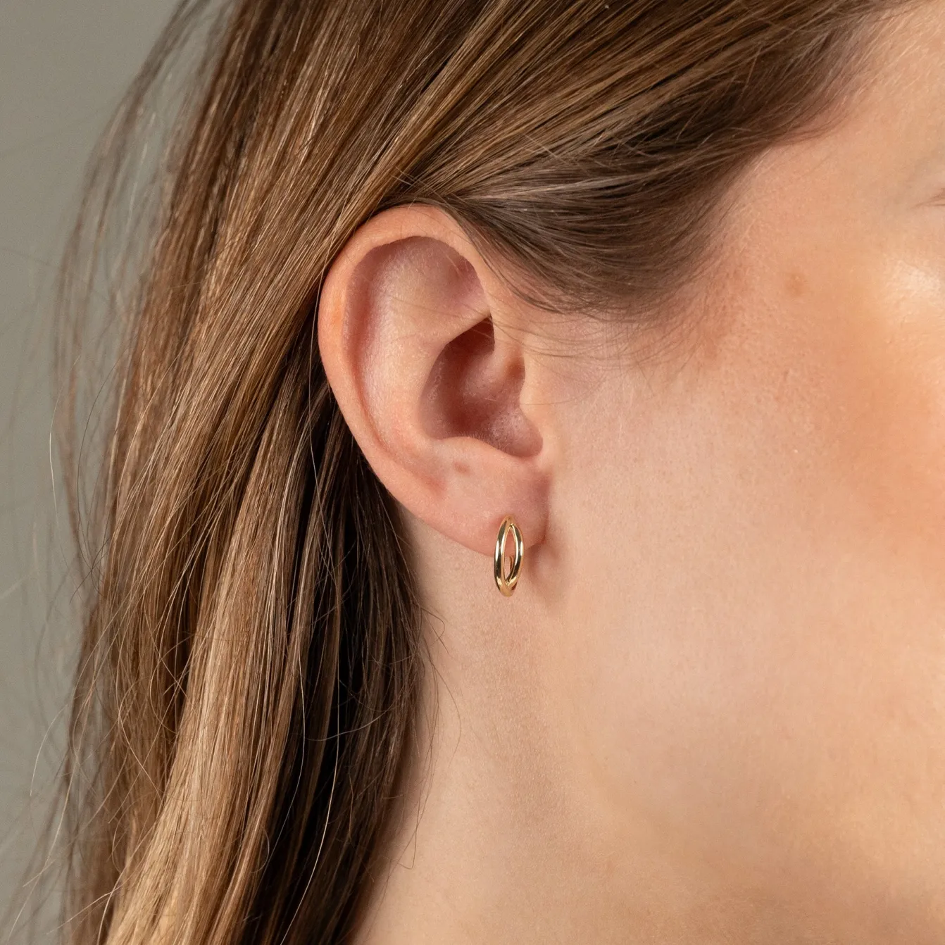 LARISSA SOLID GOLD CREOL EARRING