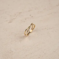 LARISSA SOLID GOLD RING