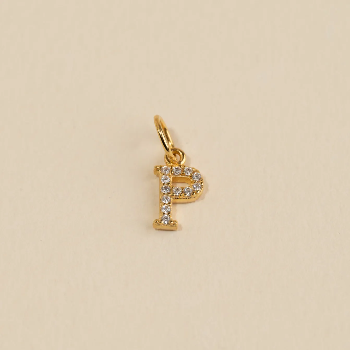 LETTER CRYSTAL GOLDEN PENDANT