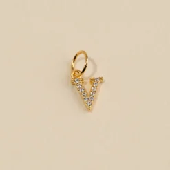 LETTER CRYSTAL GOLDEN PENDANT