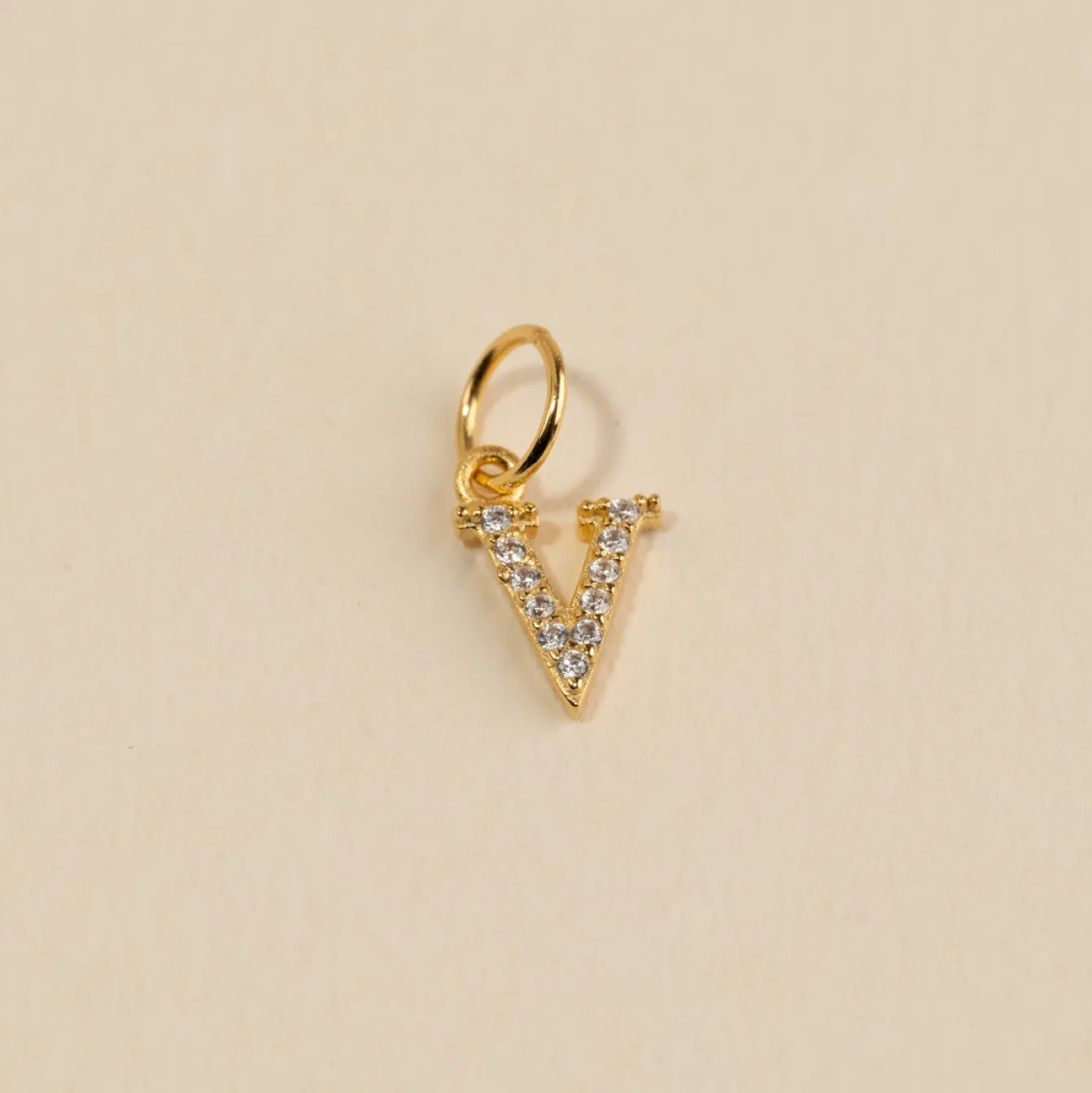 LETTER CRYSTAL GOLDEN PENDANT