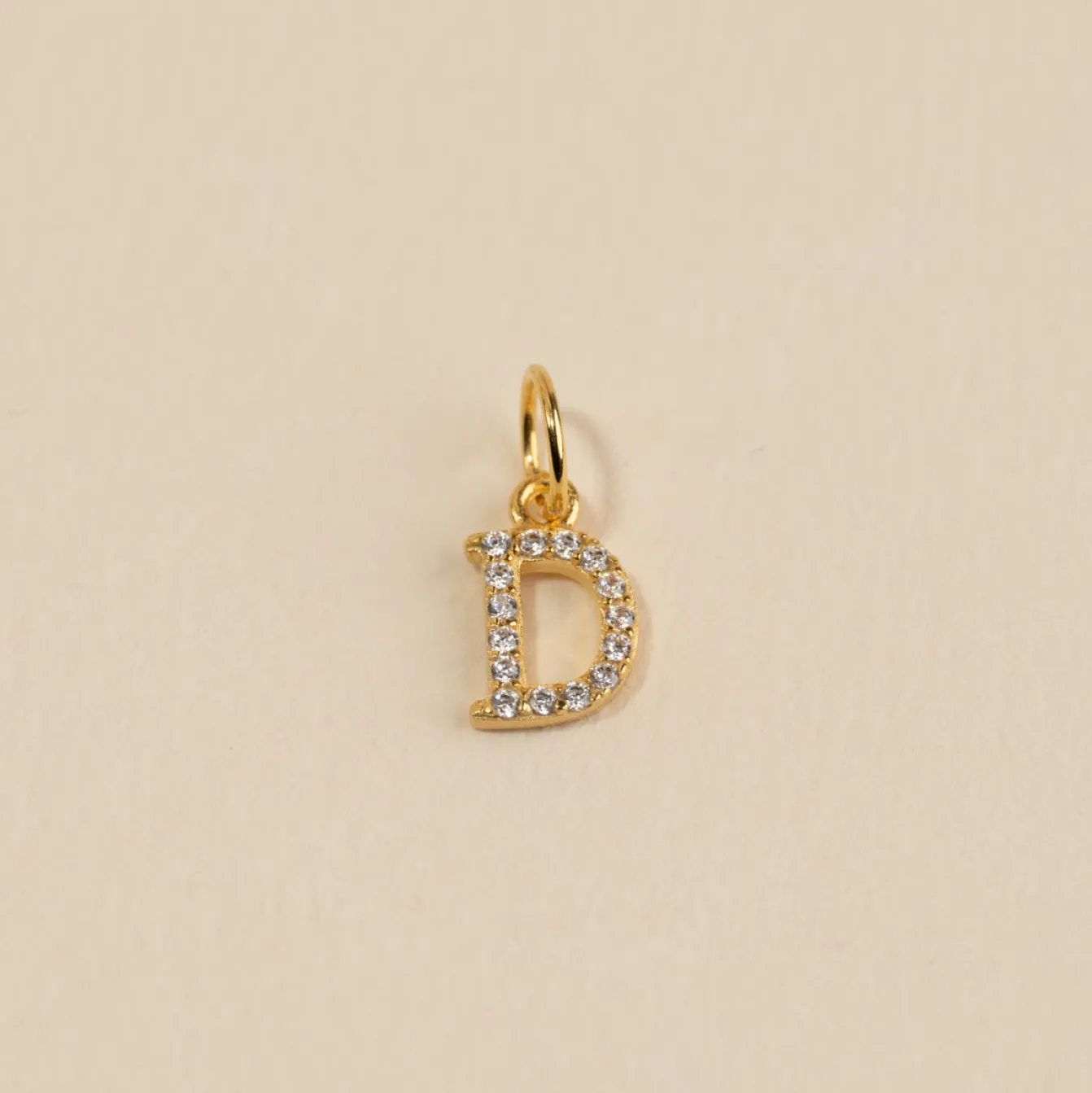 LETTER CRYSTAL GOLDEN PENDANT