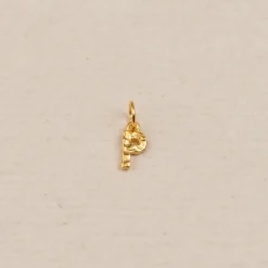 LETTER MOLTEN GOLDEN PENDANT